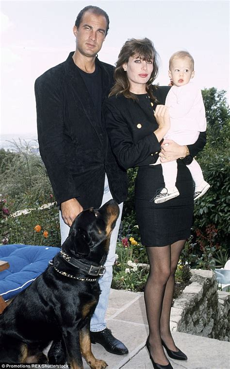 kelly lebrock kids|Steven Seagal and Kelly LeBrock Share Three。